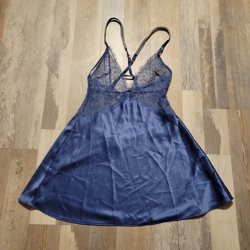 Victoria’s Secret dark blue silky lingerie sequins straps bling size XSMALL